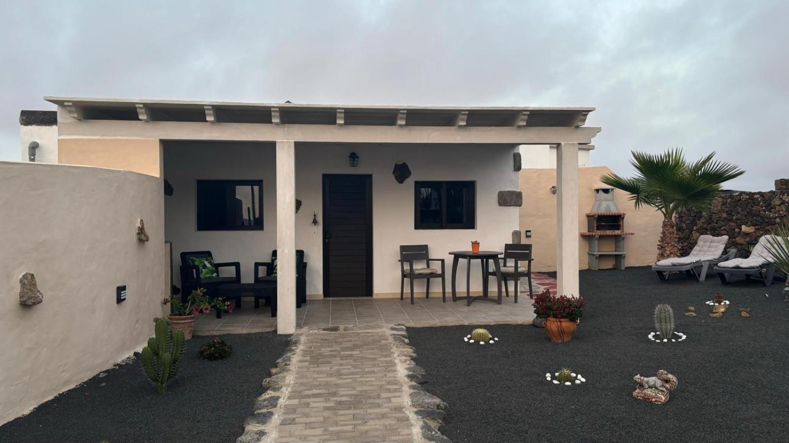 Mardelava Villa Tinajo Exterior photo